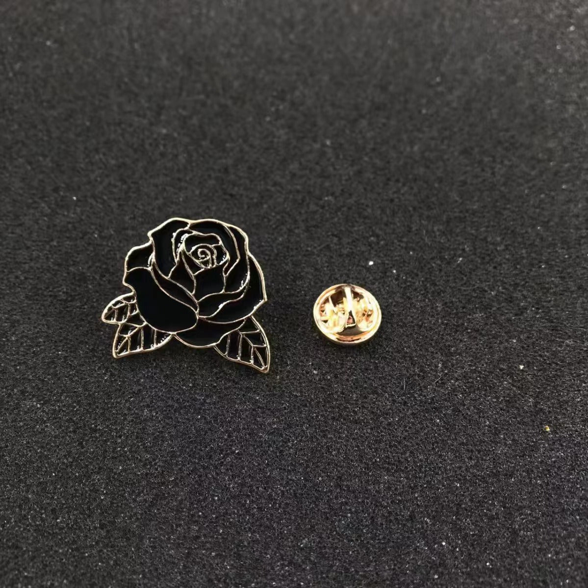 Black Rose Clip