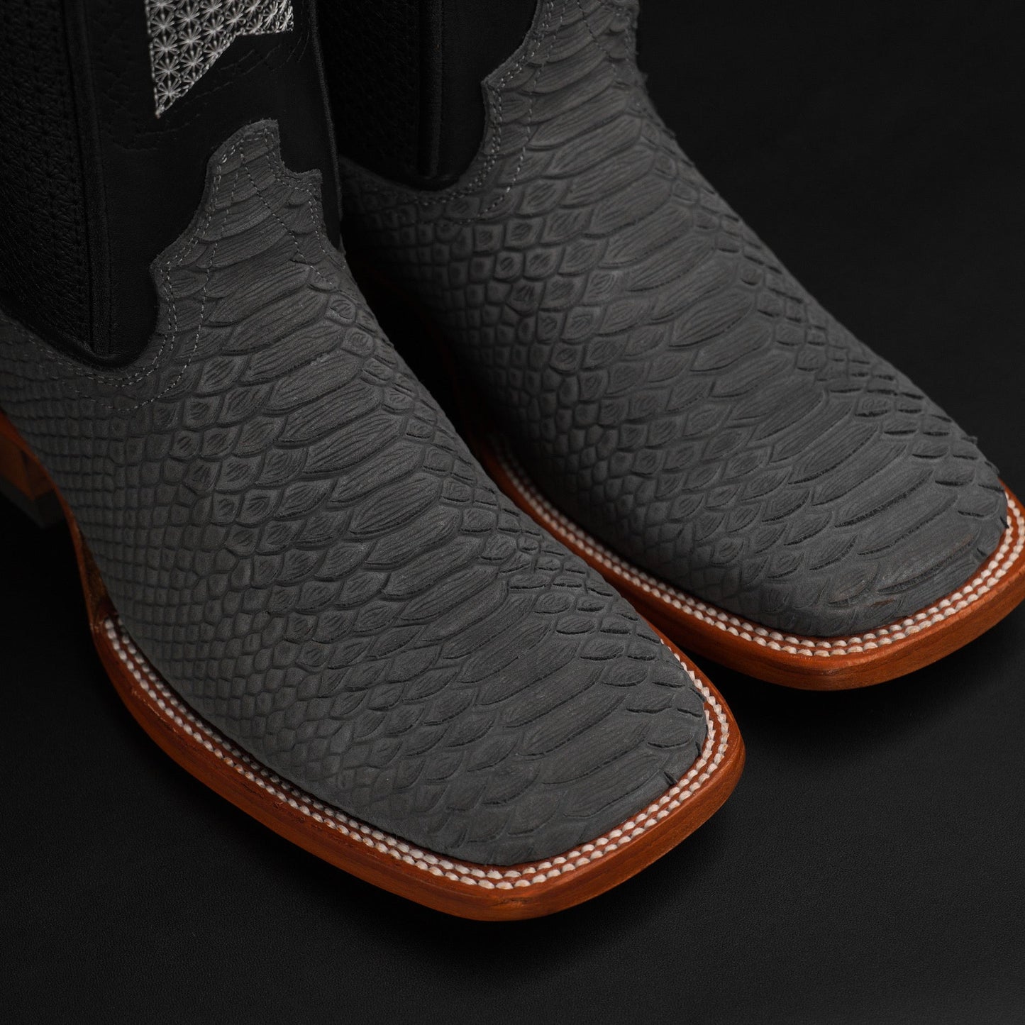 Matte Python Boots – Square Toe