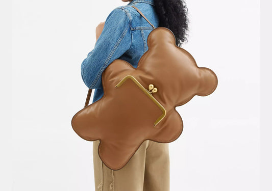 Bear Kisslock Frame Bag